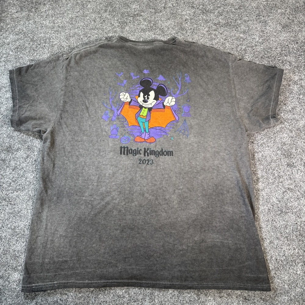 Disney World Mickey's Not So Scary Halloween Party 2023 Glow Adult Shirt XL